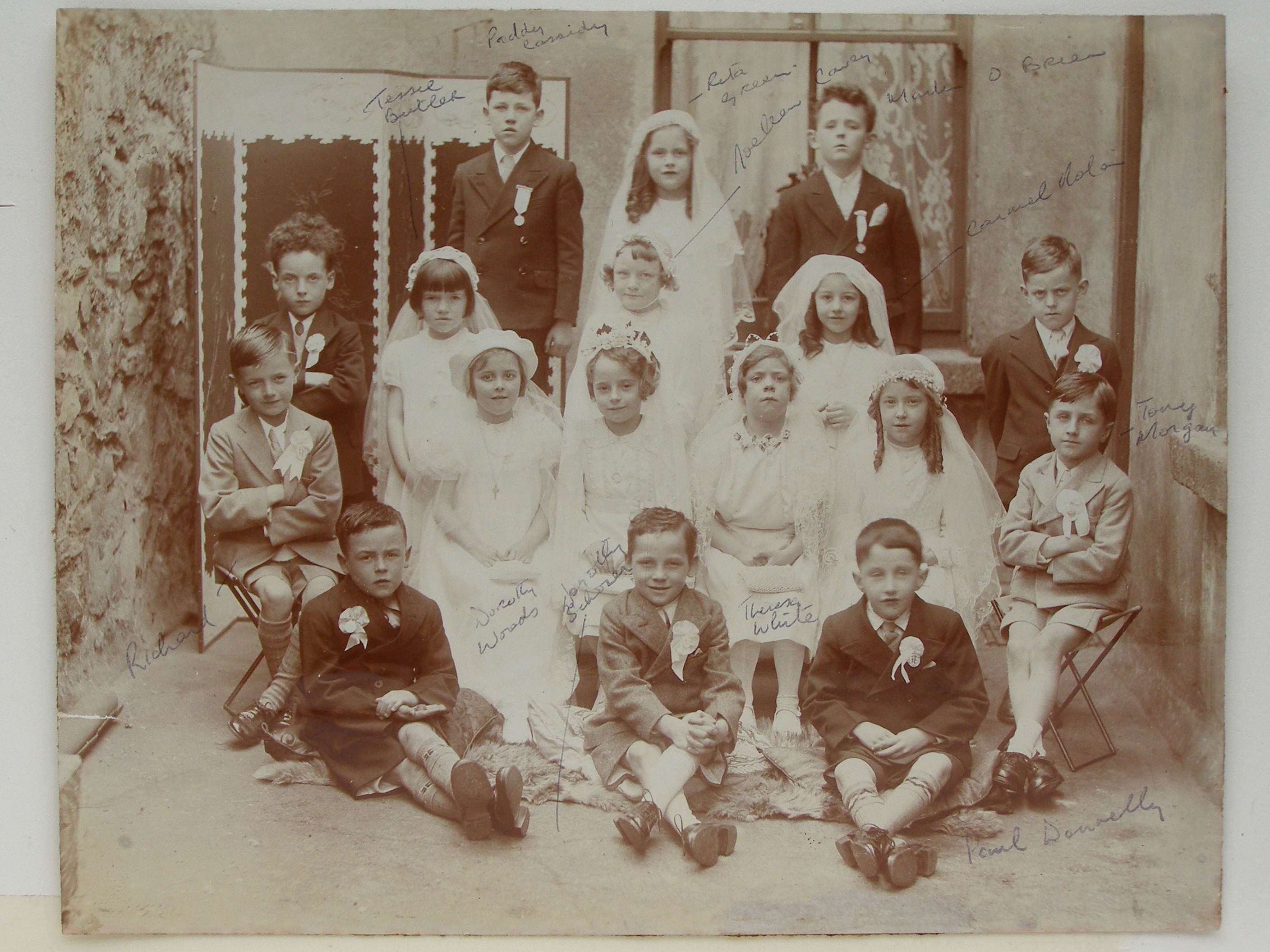 communion-class-of-theresa-barnes-c1939-p9060205