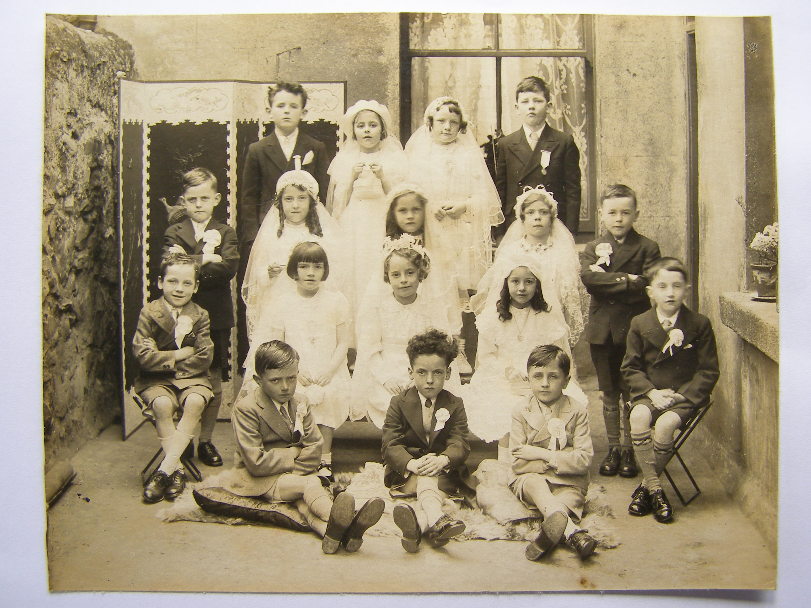 theresa-barnes-communion-class-c.1939-p1010056